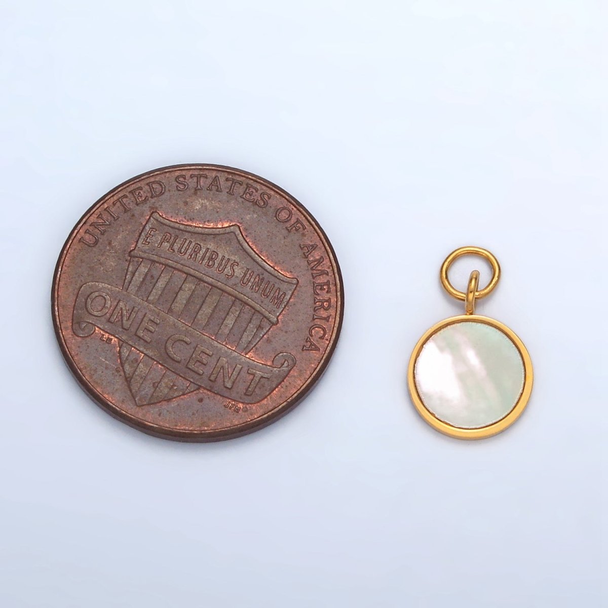 Stainless Steel Mini Shell Pearl Round Charm | P1036