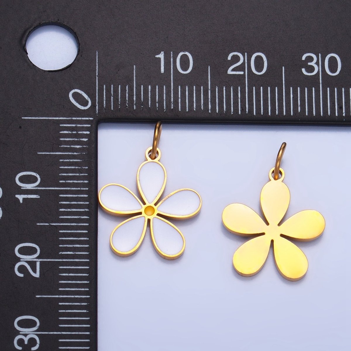 Stainless Steel White Enamel Daisy Flower Charm | P1540