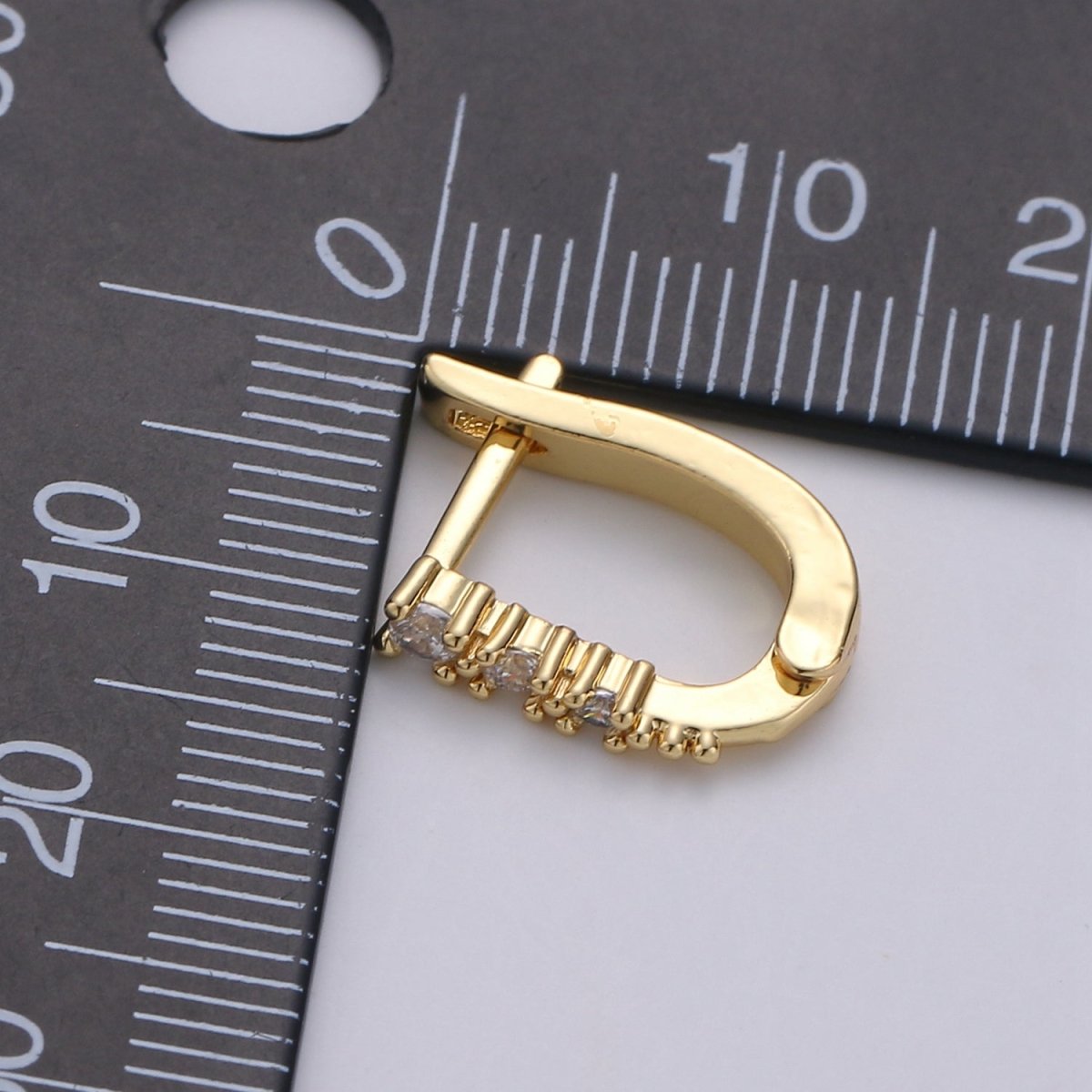 U Shape Lever Huggie Hoop Earrings in 14K Gold fIlled Sparkly CZ Stones, Minimalist Geometric Hoop Earrings Q-182