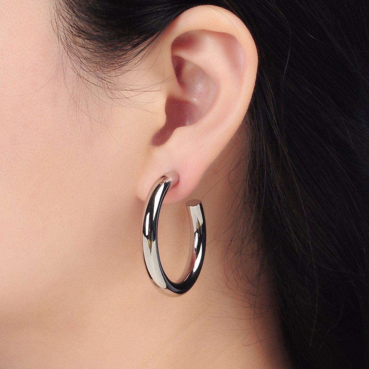 White Gold Filled 40mm Minimalist C-Shaped Hoop Earrings | AD638